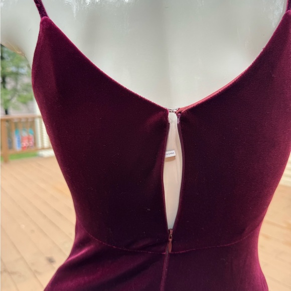 Yolanda Baraschi Elegant Burgundy Velvet Spaghetti Strap Dress size 0 - Picture 8 of 15